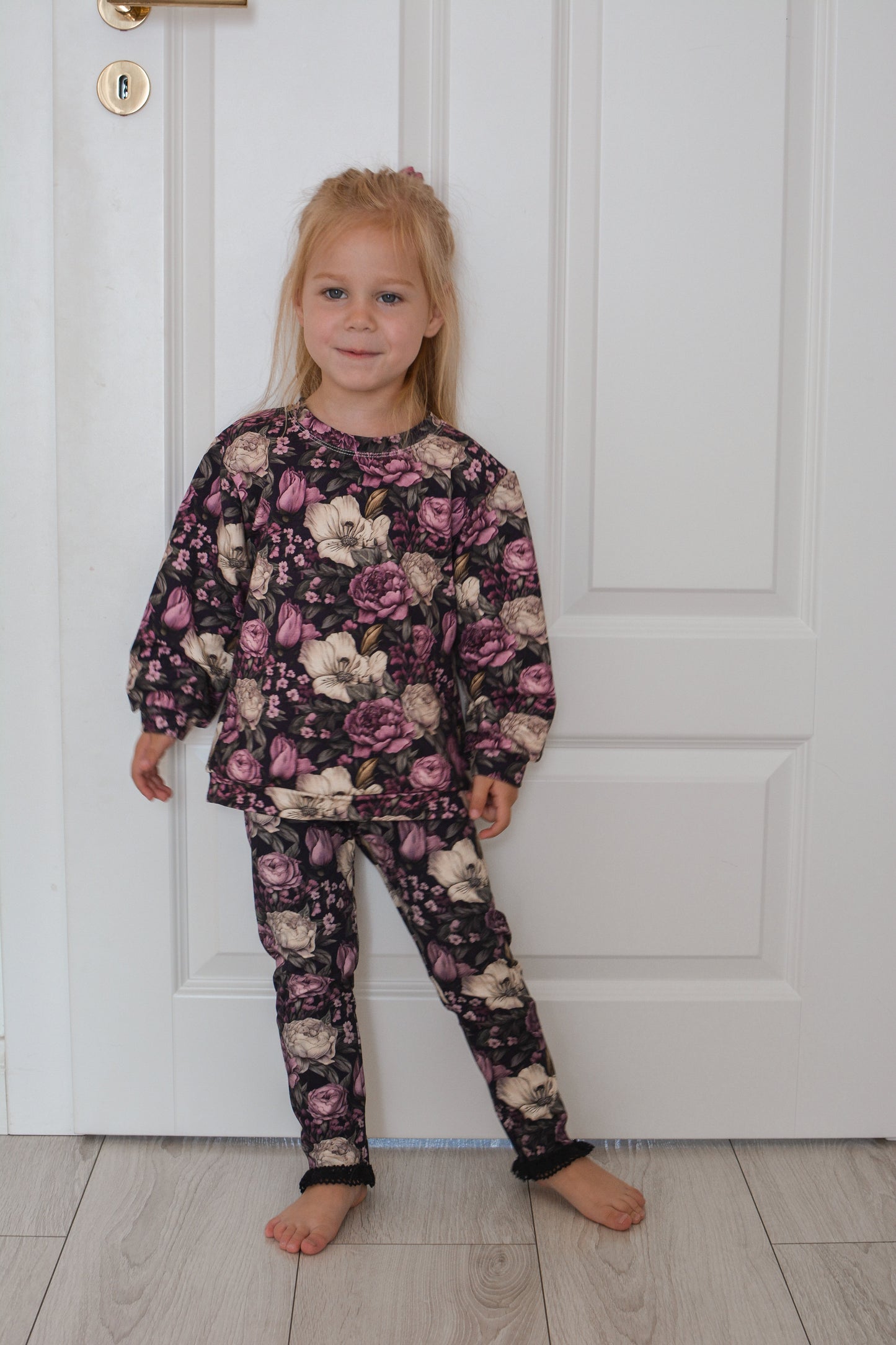Fioletowa Peonia Legginsy