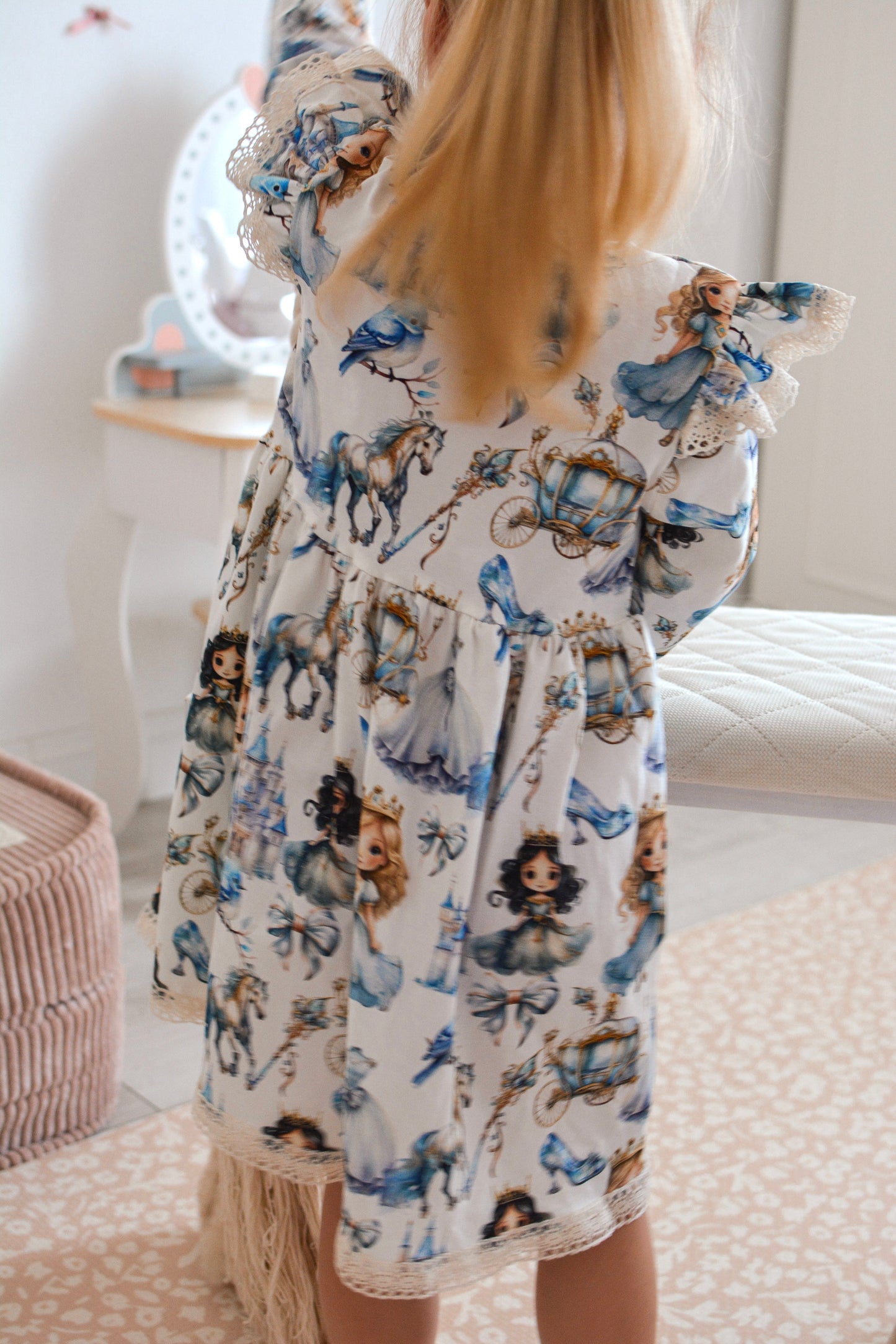 Sukienka Zimowa Księżniczka